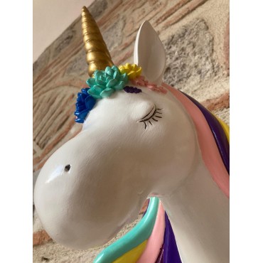 Unicorn Duvar Biblo