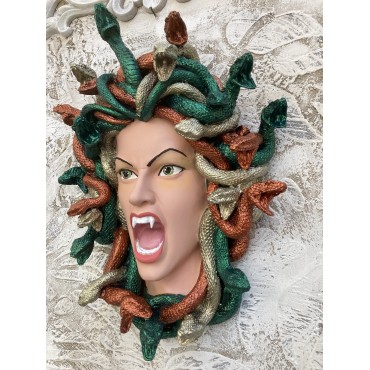 Medusa Yılan Saçlı Kadın