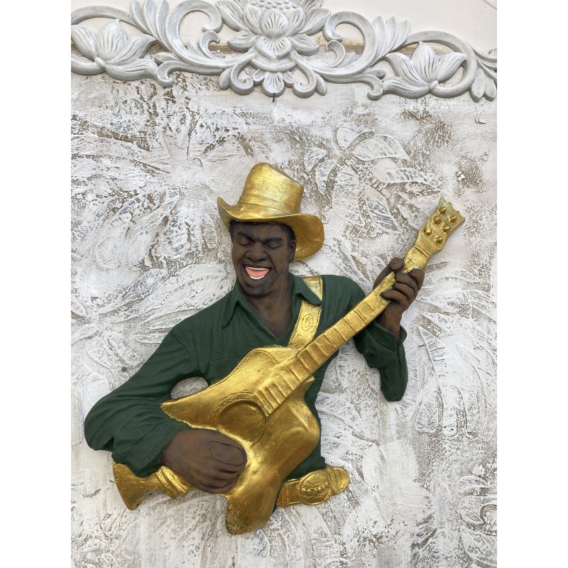 Gitar Çalan Adam Müzisyen,Haki