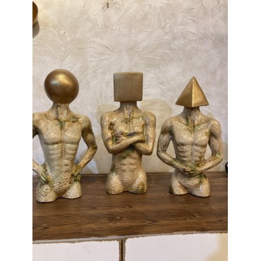 Geometrik Kafalar ,Heykel Biblo