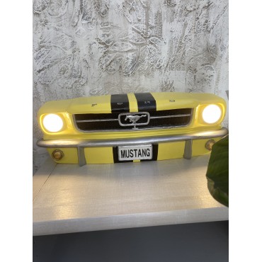 Işıklı Mustang Araba