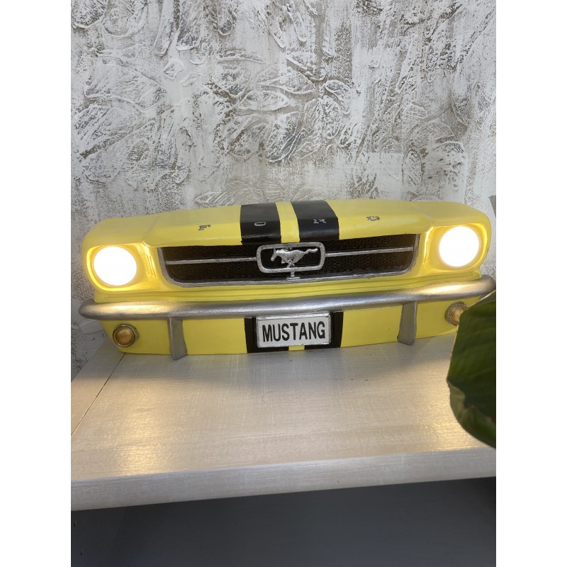 Işıklı Mustang Araba